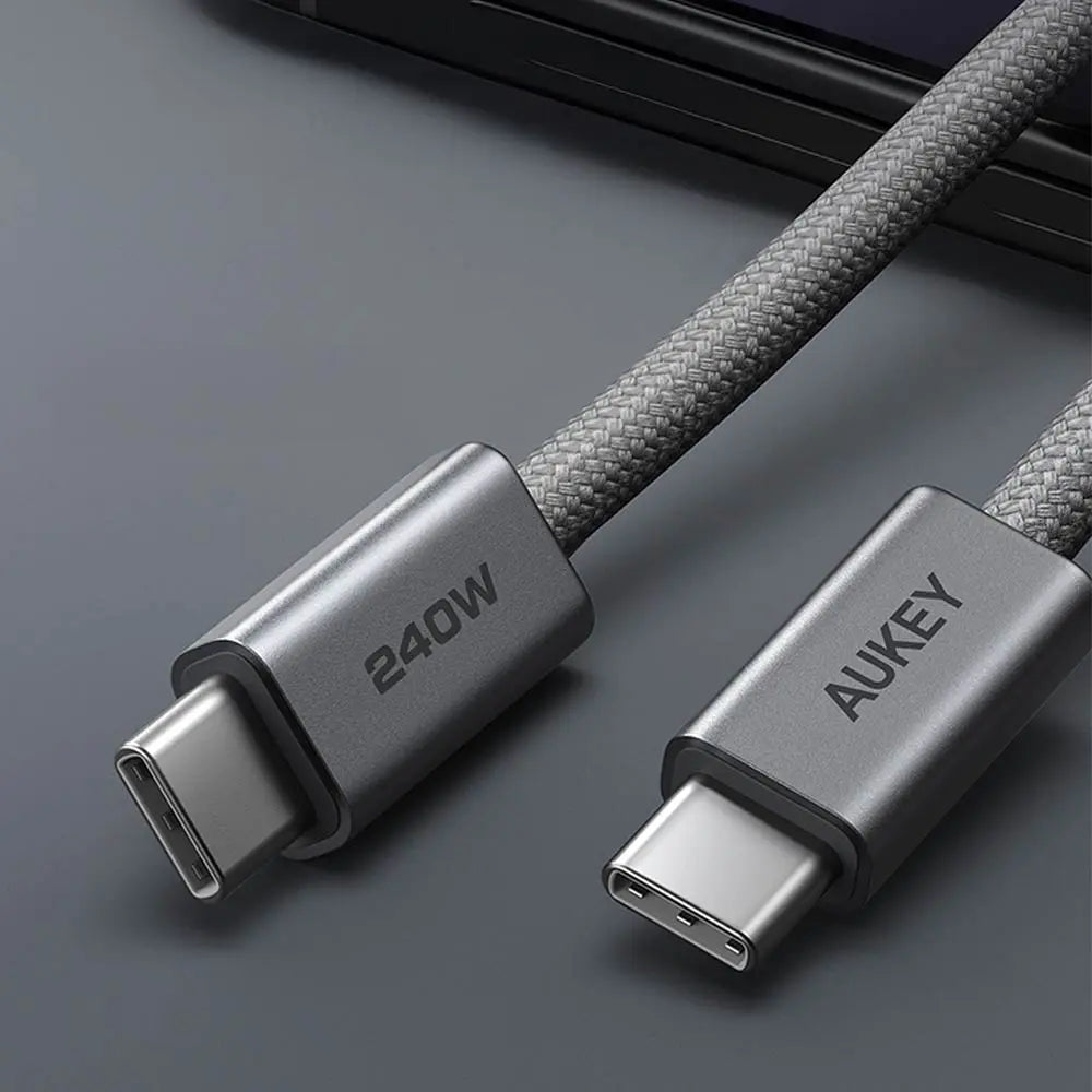 Câble Data USB-C vers USB-C AUKEY CB-DCC242 En Nylon Tressé 240W 1.8m Gris